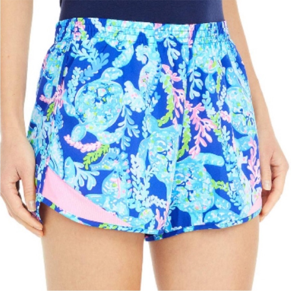 Lilly Pulitzer Ocean Trail Short
Turtle Villa